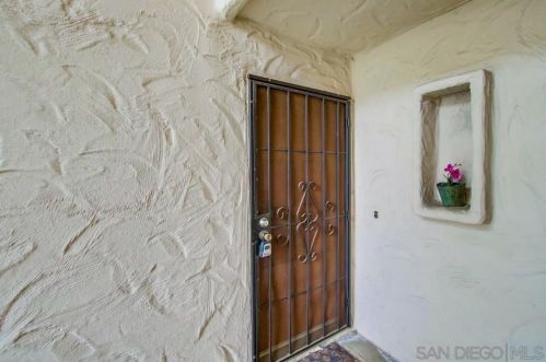 8633 Lake Murray Blvd, San Diego, CA 92119-3284