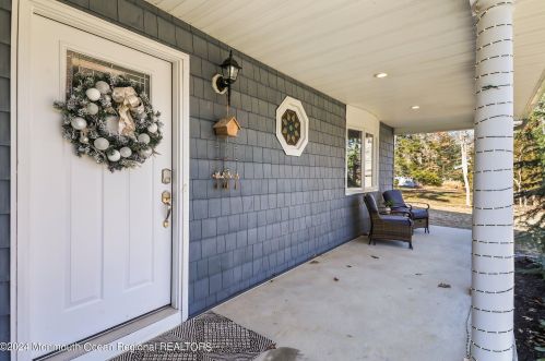 20 Frank Applegate Rd, Jackson Twp NJ  08527-2454 exterior