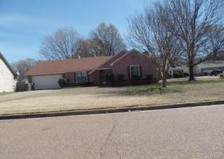 2076 Lauren Ln, Memphis TN  38133-0932 exterior