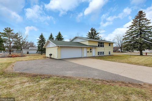 1920 Centennial Dr, Saint Cloud, MN 56303-2637