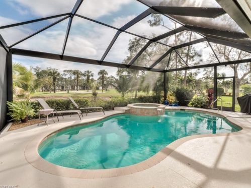 162 Palmetto Dunes Cir, Naples FL  34113-7554 exterior