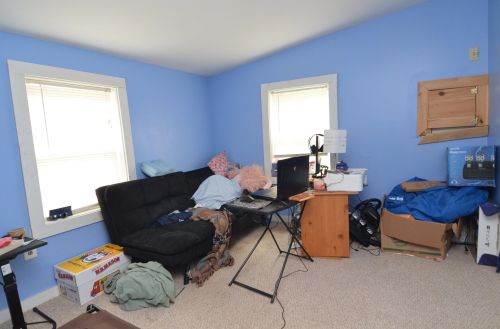 13 Oak St, Northwood NH  03261-3915 exterior