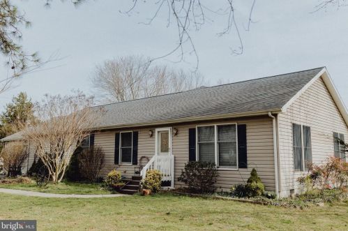 104 Deer Track Ln, Dover, DE 19904-5358