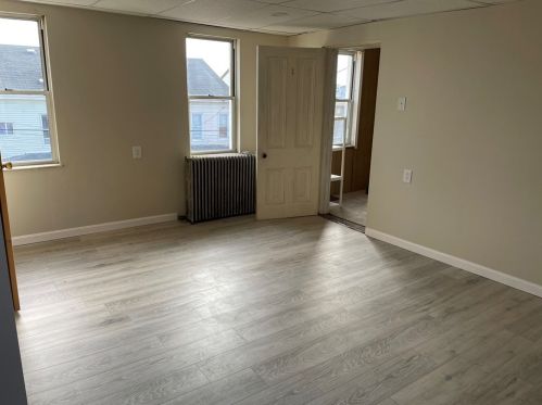 715 Excelsior St, Pittsburgh PA 15210-1034 exterior