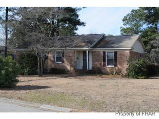 452 Albemarle Dr, Fayetteville, NC 28311-1543