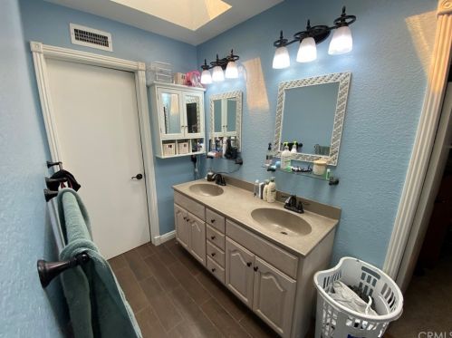 39754 Roripaugh Rd, Temecula CA  92591-6117 exterior