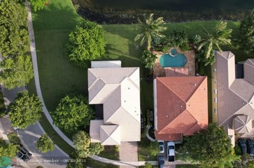 2735 Shaughnessy Dr, West Palm Beach, FL 33414-6493