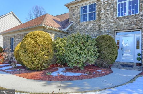 503 Joel Dr, Navy Sup Dpt, PA 17050-7235