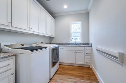 7042 Casa Loma Ave, Dallas TX  75214-4006 exterior