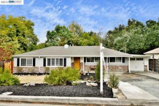 129 Valle Vista Dr, Danville, CA 94526-1631