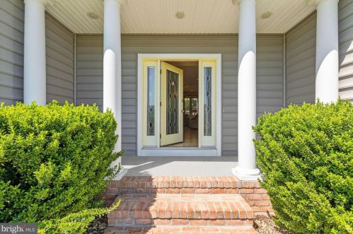 16486 Retreat Cir, Slaughter Beach, DE 19963-3027