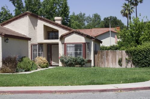 5294 Sundance Dr, San Bernardino, CA 92407-4950