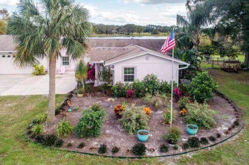 16632 Lake Smith Rd, Umatilla, FL 32784-8838