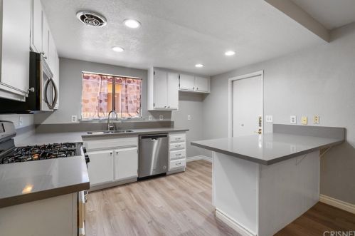 1314 Franklin Ave, Lancaster CA  93535-4269 exterior