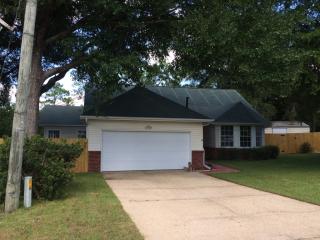 45 Abbey Rd, Crestview, FL 32539-7328