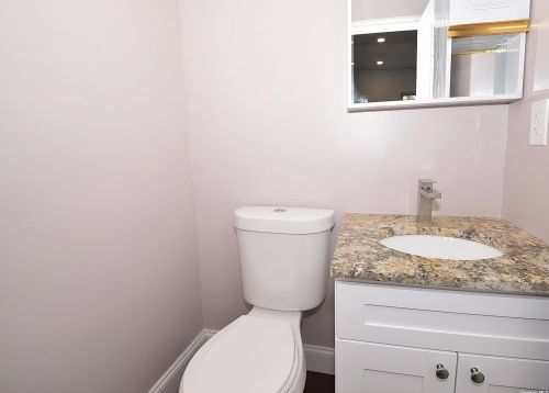 114-13 203rd St, Jamaica, NY 11412-3423