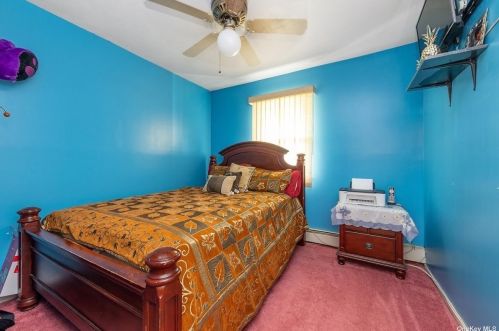 138 Gerhard Rd, Hicksville NY  11803-5513 exterior