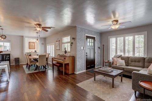 3090 Jasmine St, Denver CO 80207-2117 exterior