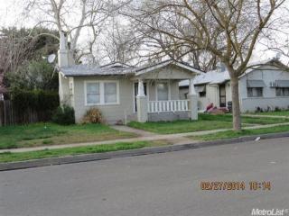 652 5th St, Woodland, CA 95695-4108