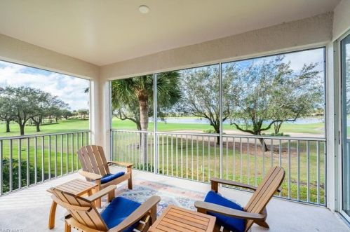 1969 Crestview Way, Naples, FL 34119-3363