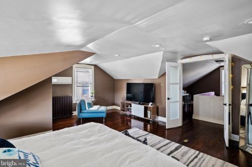 1736 49 St, Camden NJ  08110-1907 exterior