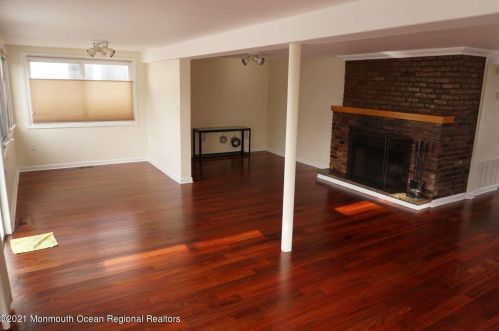 58 Vanard Dr, Bricktown NJ  08723-7443 exterior