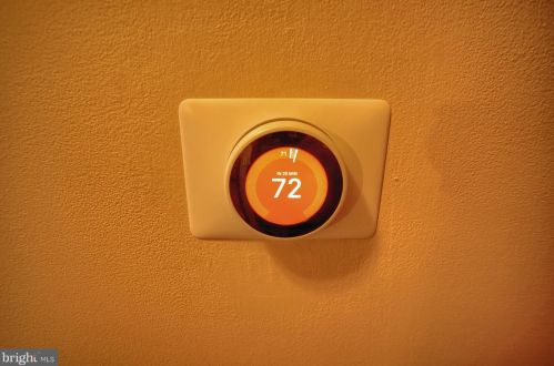 5001 Berkley St, Harrisburg PA 17109-4508 exterior