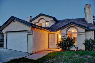 9524 10th St, Fresno, CA 93720-1400