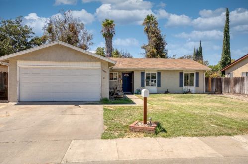 1501 Virlee Dr, Modesto, CA 95355-3558