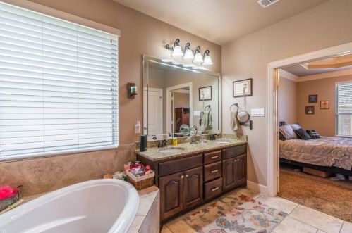 130 Red Cloud Dr, Greenville TX  75402-2801 exterior