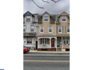 218 Chestnut St, Lebanon, PA 17042-3210