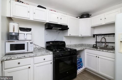 335 Washington St, West Deptford NJ  08066-1083 exterior