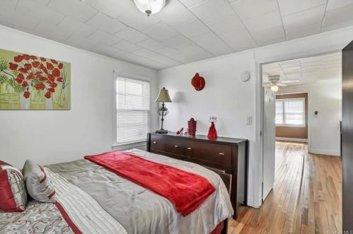 4 Vin Rose Ln, Marlborough NY  12542-5627 exterior