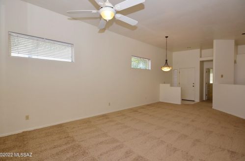 7373 Calle Hospedero, Tucson, AZ 85715-2817