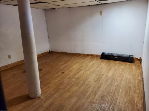 689 Case Ave, Saint Paul MN 55106-3704 exterior