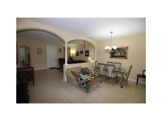 872 154th Path, Miami FL  33194-2776 exterior