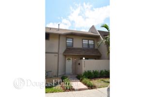 9226 136th Street Cir, Miami, FL 33176-5824