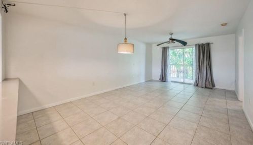 130 Cypress Way, Naples, FL 34110-1200