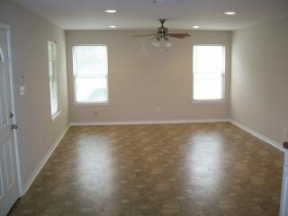2003 Pine Tree Rd, Longview TX  75604-1623 exterior