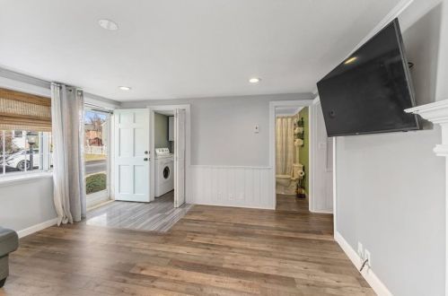 34 Homewood Ave, North Providence RI  02911-2907 exterior