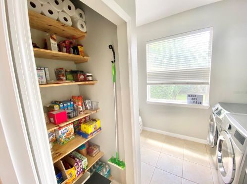 23431 Valderama Ln, Mount Plymouth FL  32776-6937 exterior