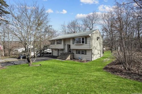 119 Woodland Rd, Highland Mills, NY 10930-2949