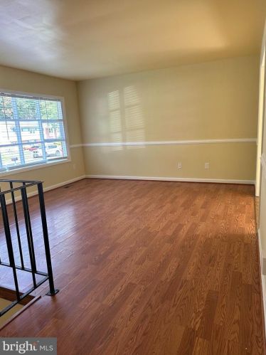 13307 Nassau Dr, Woodbridge VA  22193-4106 exterior