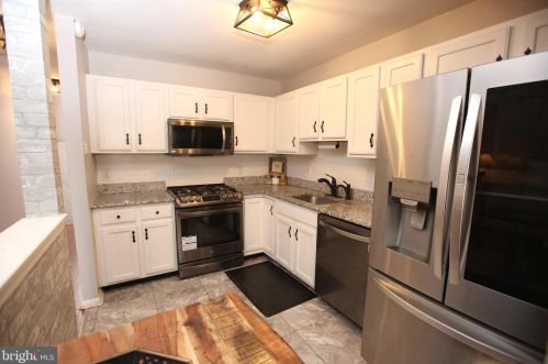 108 Violet Ln, Trenton NJ  08638-2031 exterior