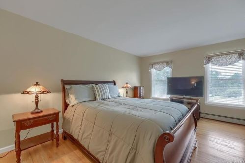 1 Overlook Dr, Washingtonville NY  10992-1041 exterior