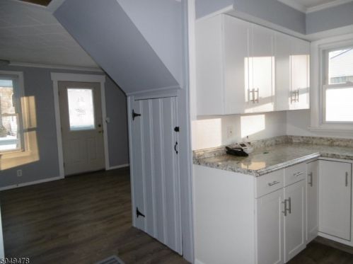 78 Hamburg Rd, Parsippany NJ  07054-3143 exterior