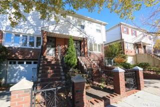 141-35 25th Ave, Long Island City, NY 11357