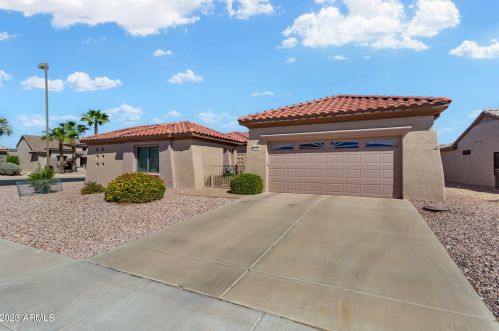 17808 Navarro Ct, Sun City, AZ 85374-8543