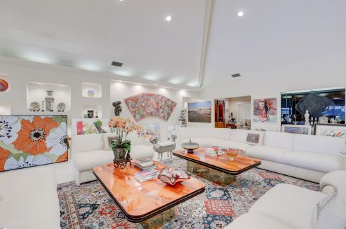 5215 Estates Dr, Delray Beach FL  33445-4385 exterior