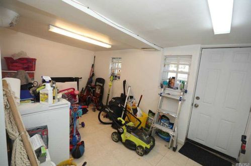 129 8 Ave, Mount Vernon NY 10550-4072 exterior